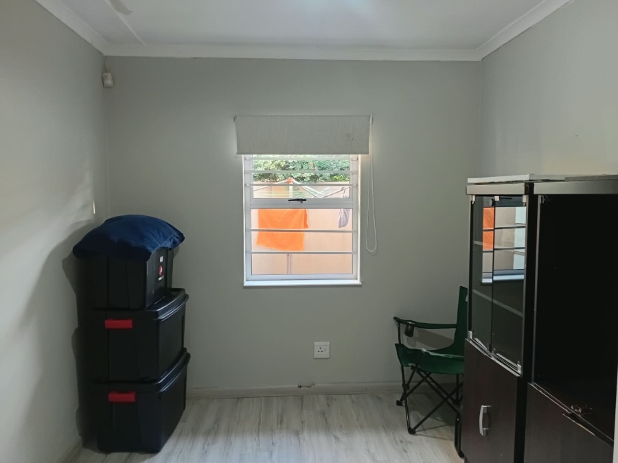 To Let 3 Bedroom Property for Rent in Beacon Bay North Eastern Cape